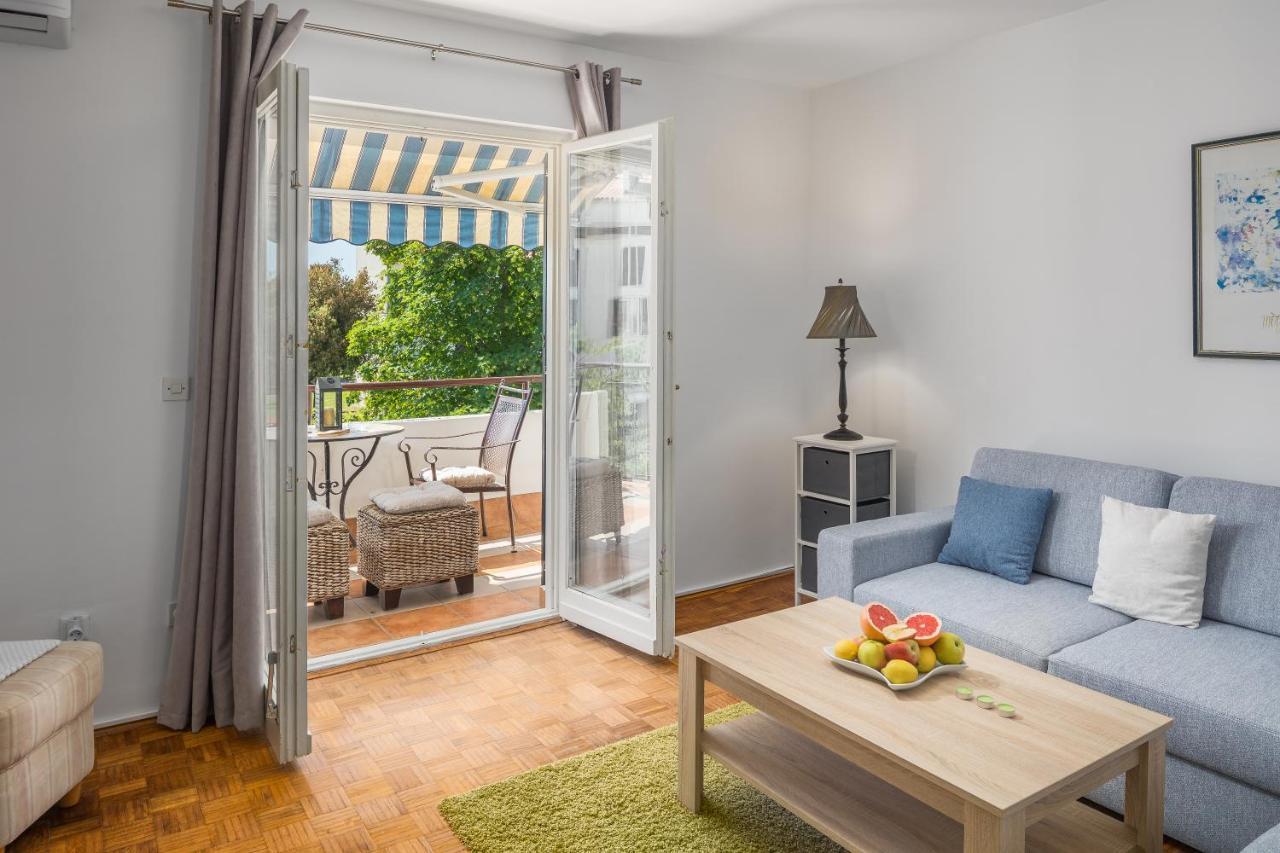 Apartma Miha *